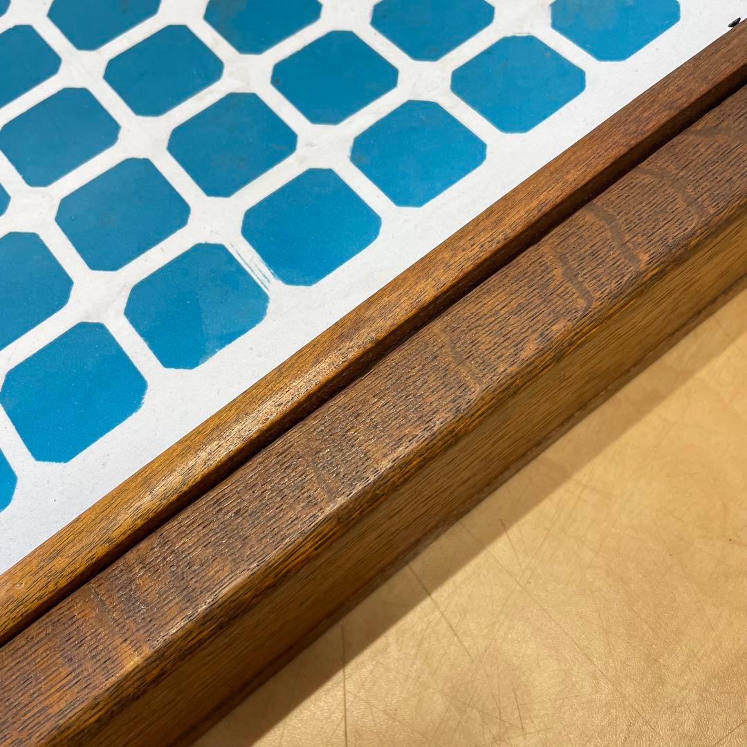 木枠ストーブ台② ビンテージ アンティーク レトロ 飾り台 花台 タイル模様