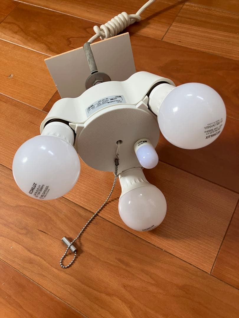 木製ペンダントライト 4灯式