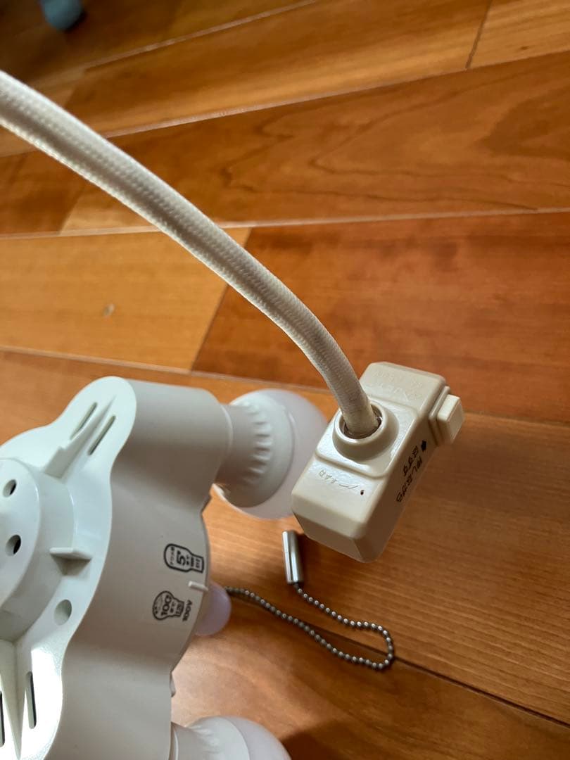 木製ペンダントライト 4灯式