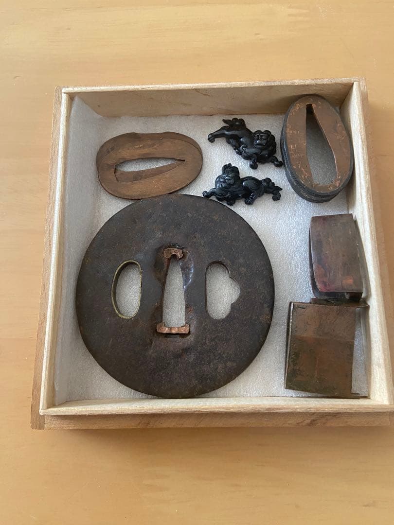 鍔　日本刀武具　古美術　年代不明