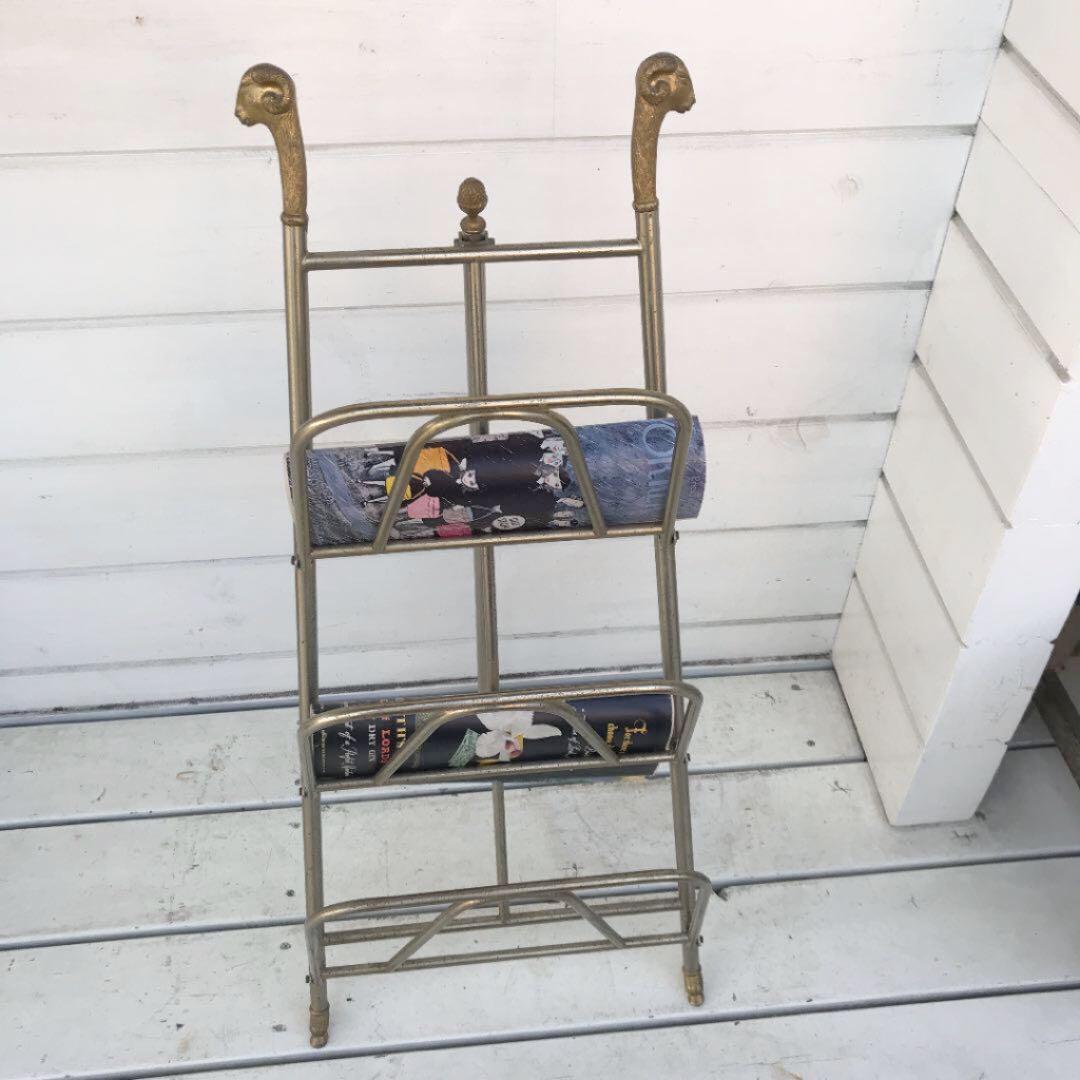 ヴィンテージ　マガジンラック？シューズラック？