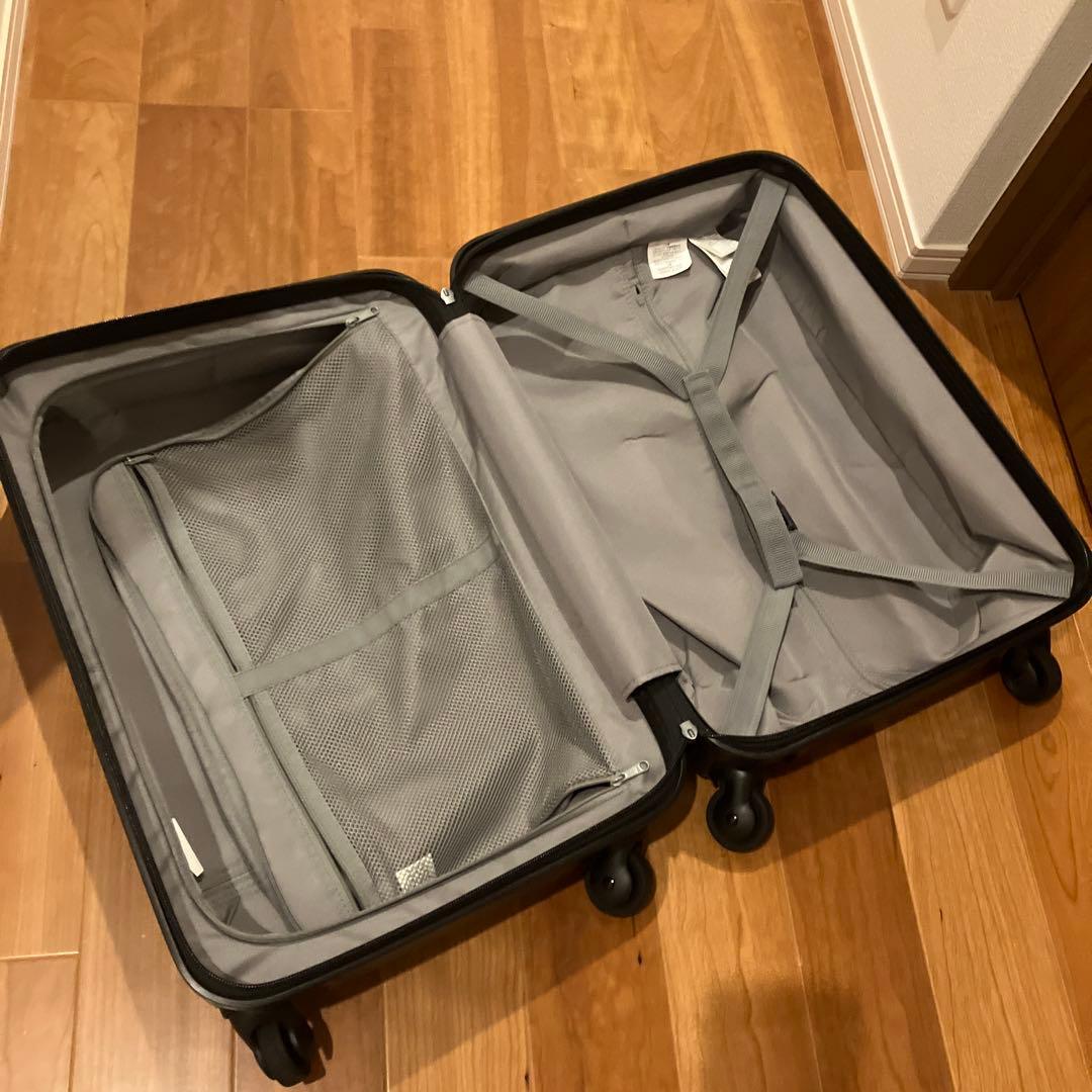 無印良品　36Ｌ　キャリーケース　紺色　機内持込可