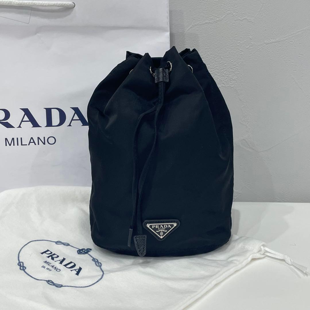 PRADA 巾着 バッグ ナイロン 三角ロゴ