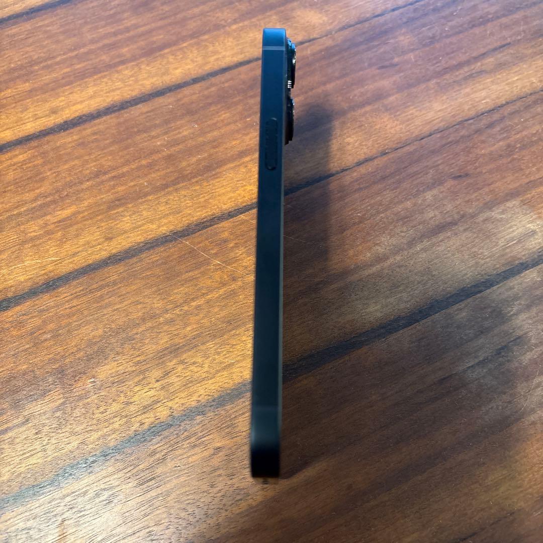 iPhone14本体　128GB ブラック