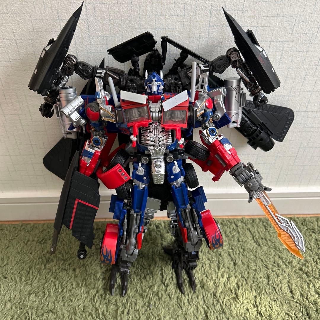 オプティマスプライム 変形ロボット