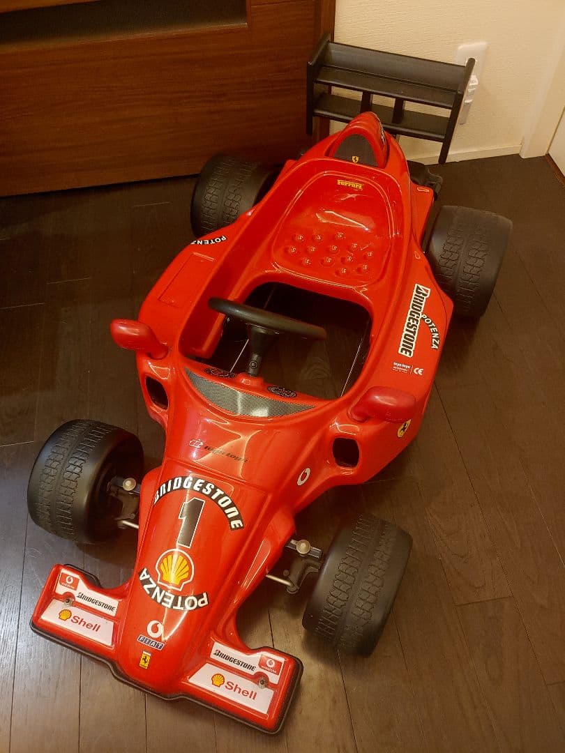 フェラーリ　F1 ペダルカー　乗用玩具