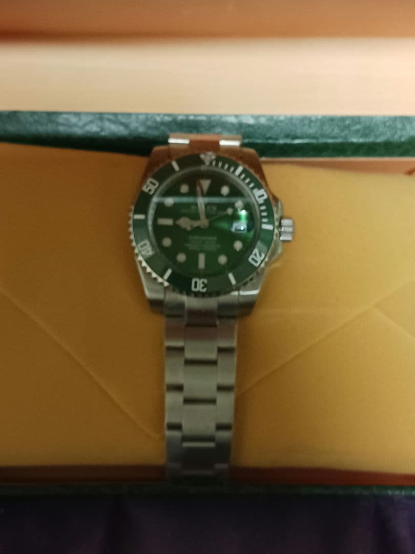 ジェネリック　Submariner Date グリーン