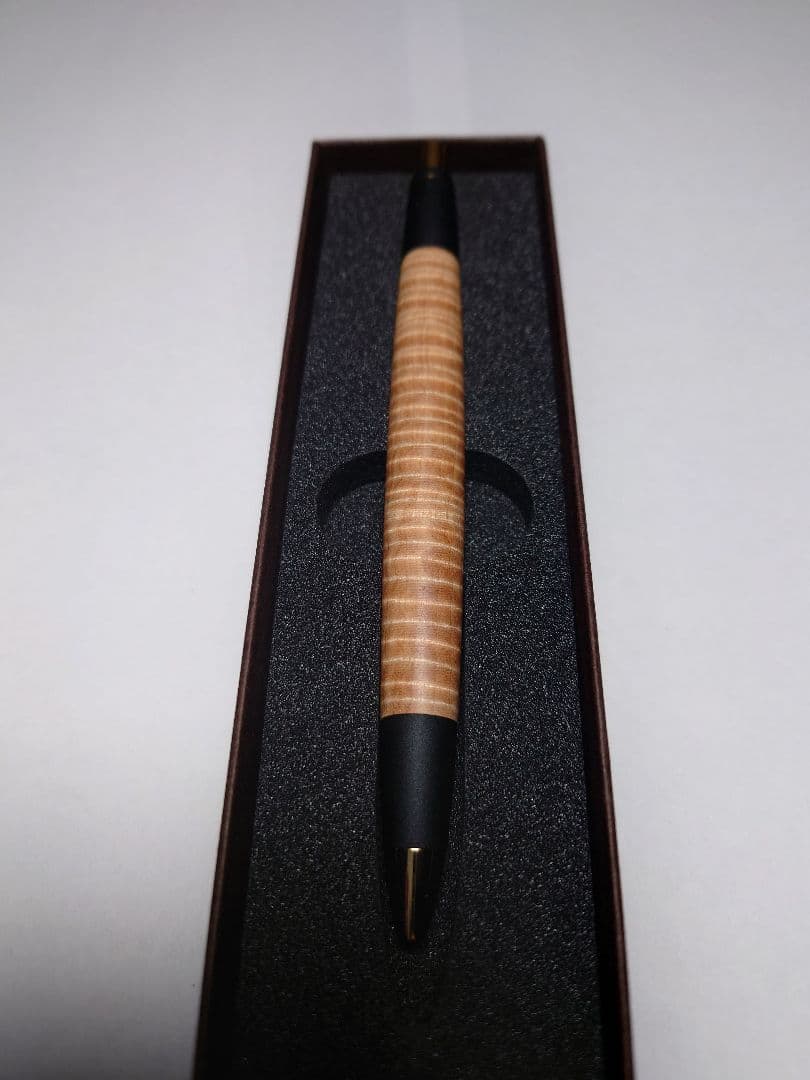 ボナン　ボナンペン　栃縮杢　真鍮金具　芯径0.5 シャープペンシル