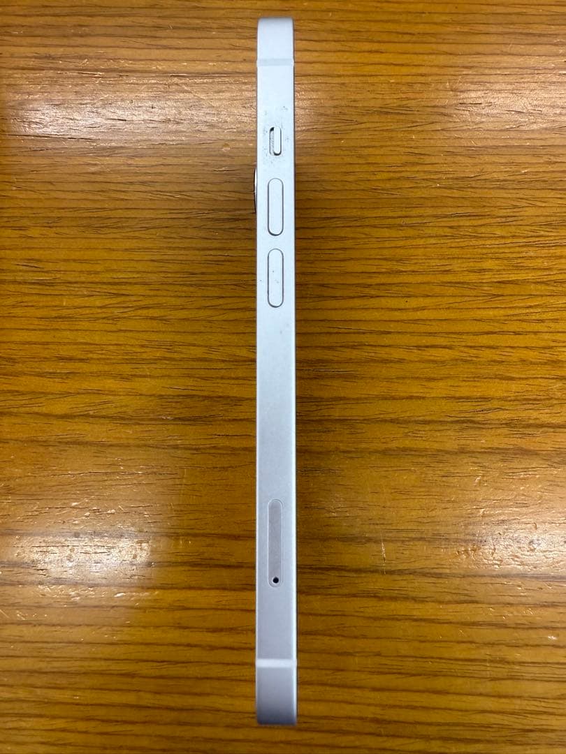 Apple iPhone 14 128GB SIMロックなし