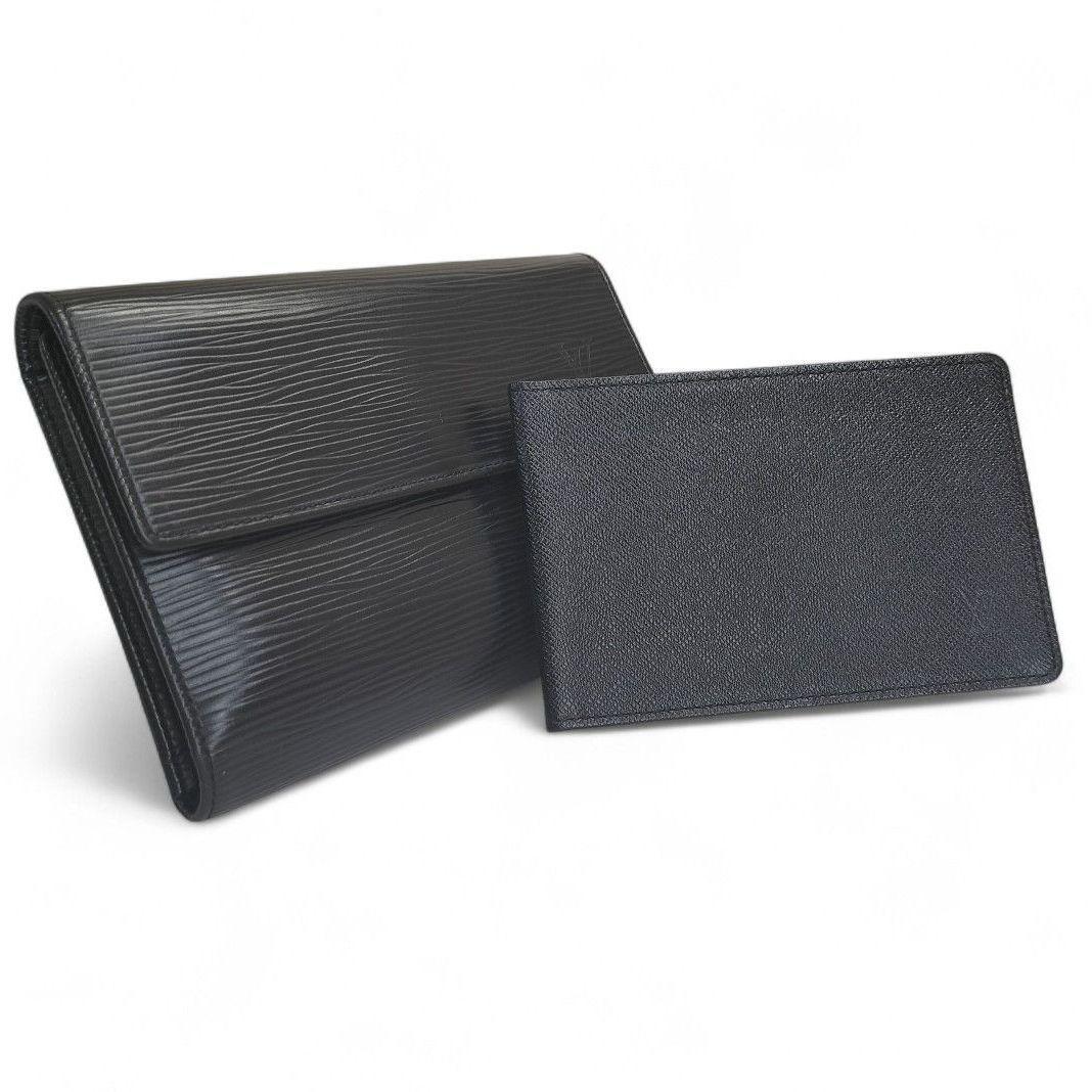 美品 エピ ポルトトレゾール エテュイパピエ 三つ折り 財布 証明書ケース付 黒