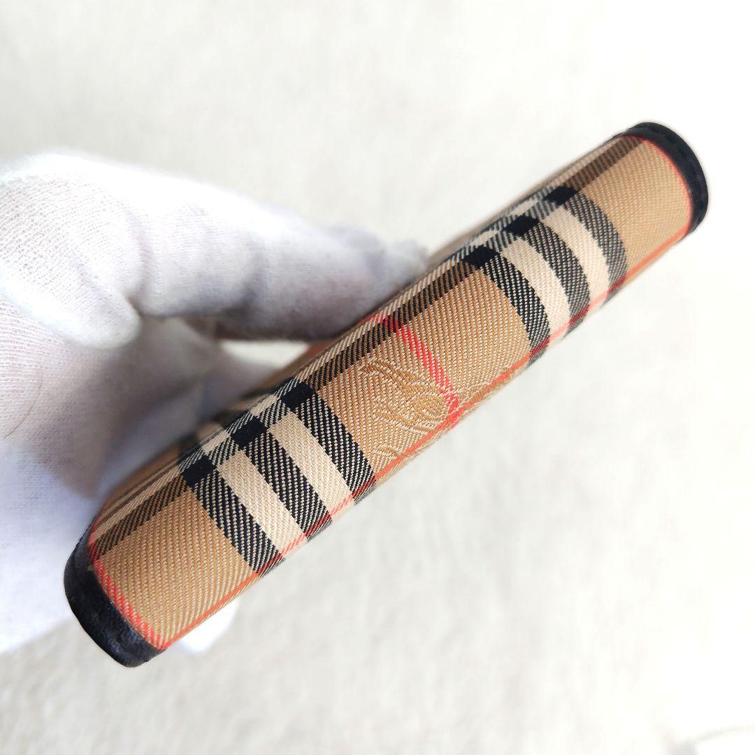 ✨外観美品✨Burberrys　ヴィンテージ　ノバチェック　がま口二つ折り財布