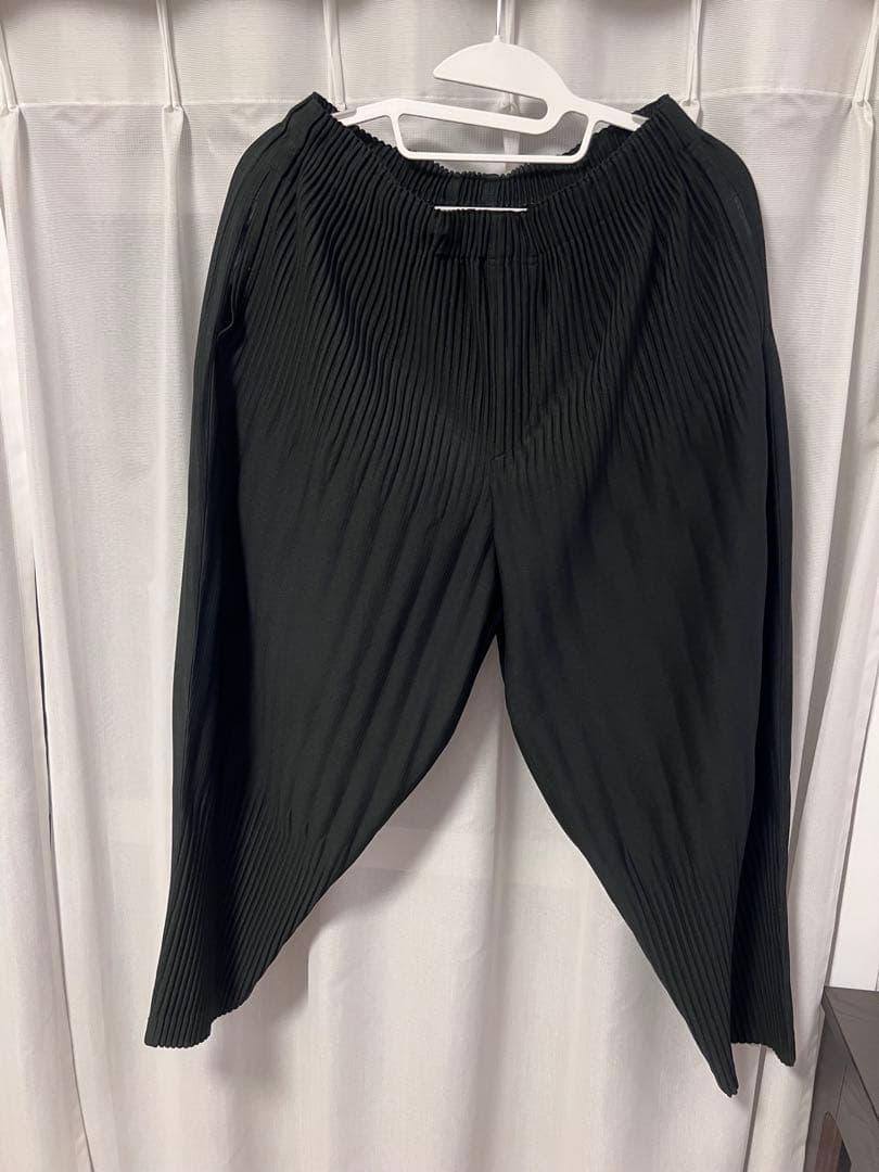 イッセイミヤケ黒 プリーツ加工 サルエルパンツ サイズ2