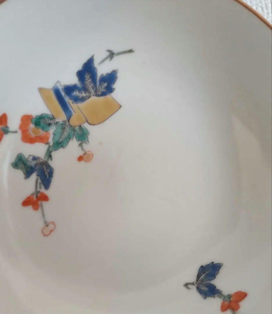 お値下げしました、色絵柿右衛門　和本　花文小鉢