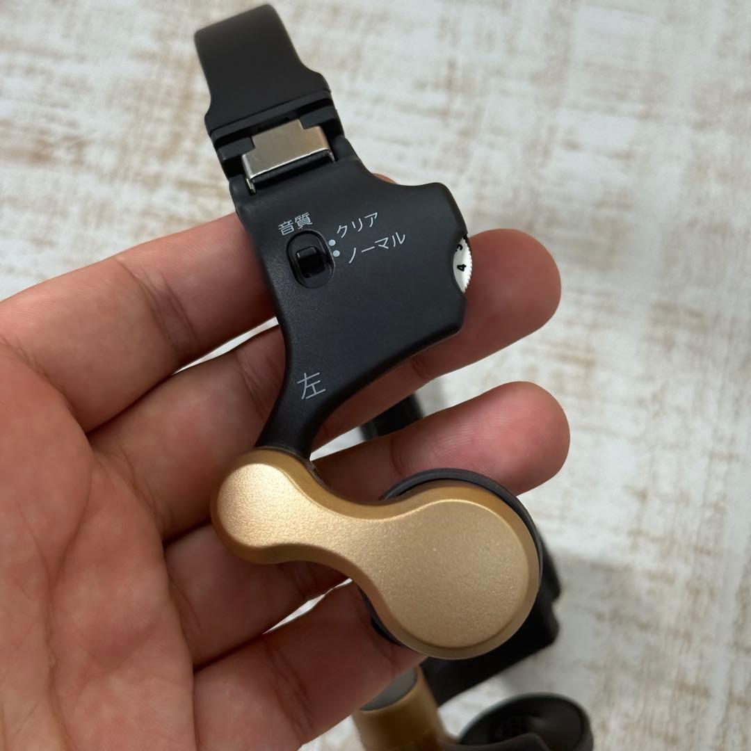 きこえるホン　ココチモ　耳に入れない集音器　美品ES-800KU　補聴器