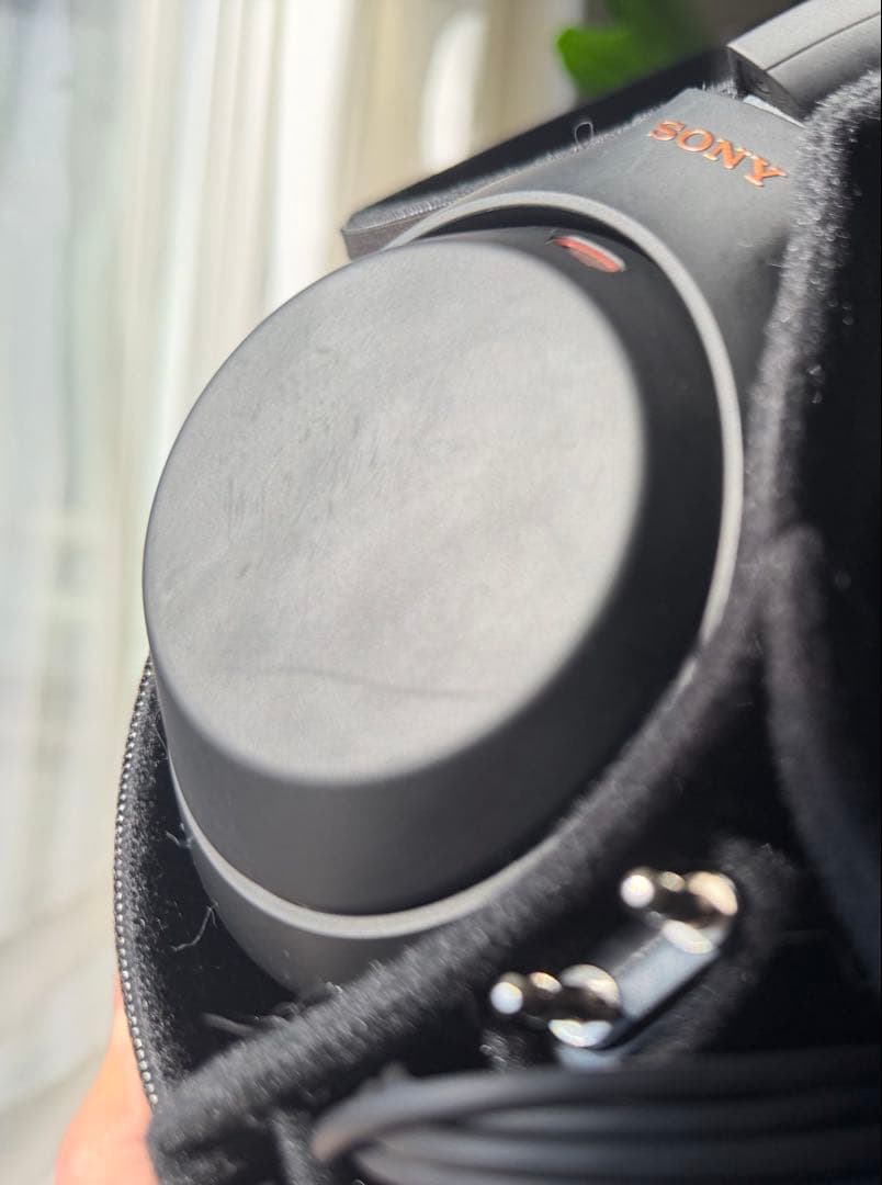 ソニー WH-1000XM4 ワイヤレスヘッドホン ブラック 箱・ケース付