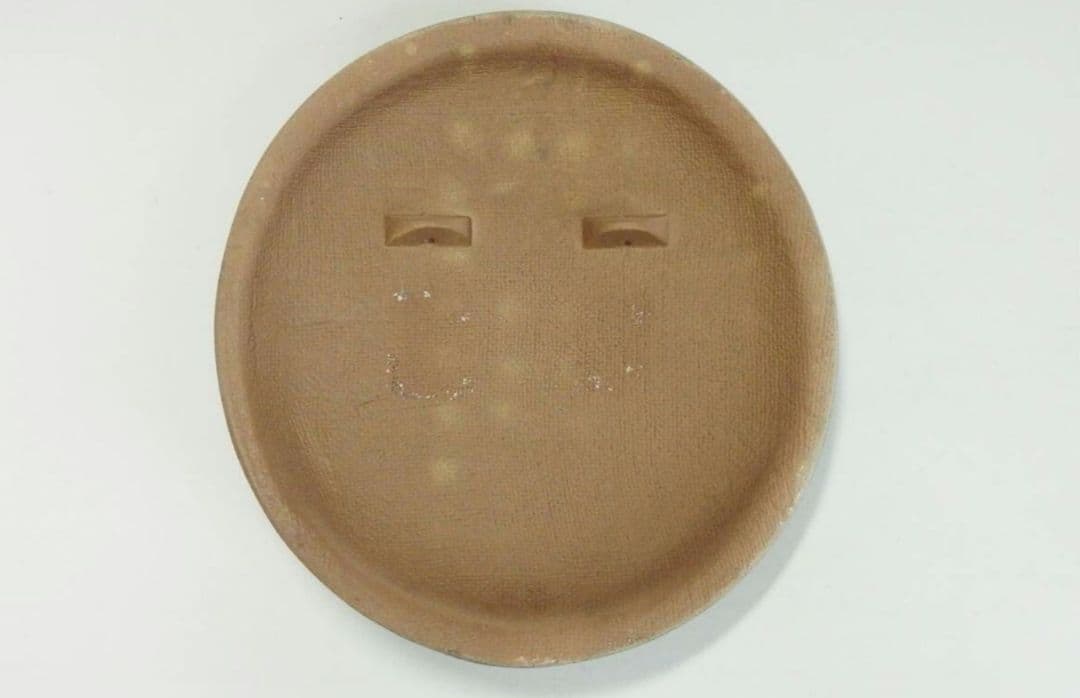 希少 岡本太郎 太陽の顔 黒い太陽 EXPO70万国博覧会記念 信楽焼 置物壁掛