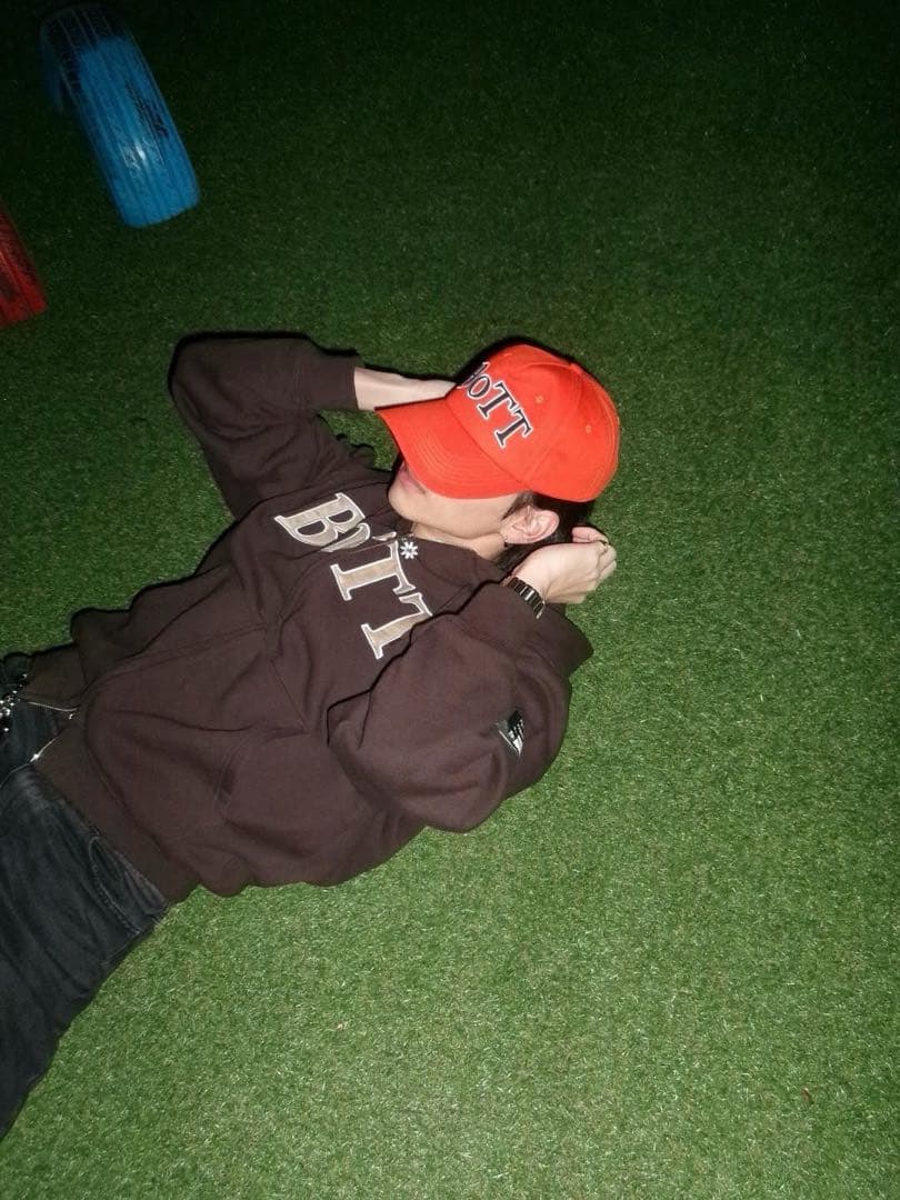 【Lサイズ】BoTT OG Logo Zip Hoodie 西洸人 着用