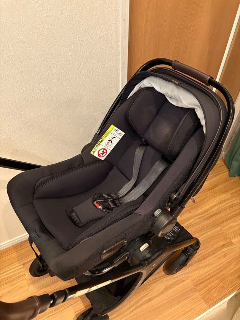 ISOFIX対応 nuna PIPA next Nとbase nextのセット