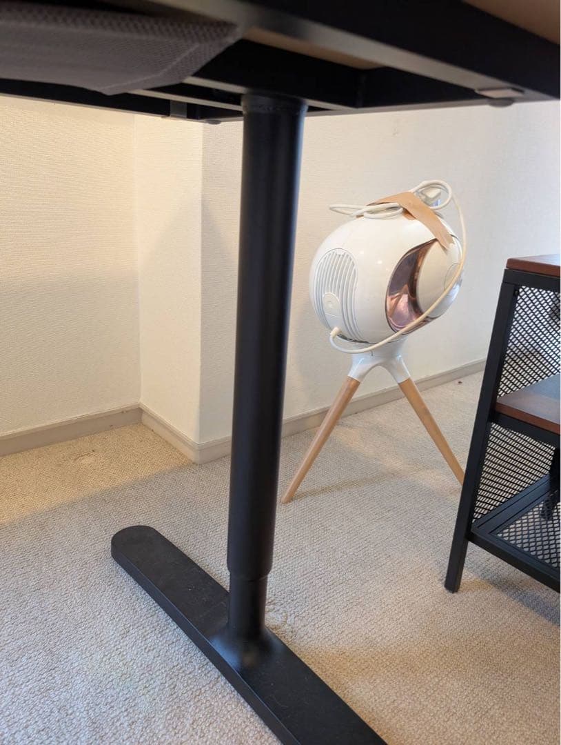 ＊東京都付近限定品＊ IKEA 昇降式 デスク テーブルBEKANT 160