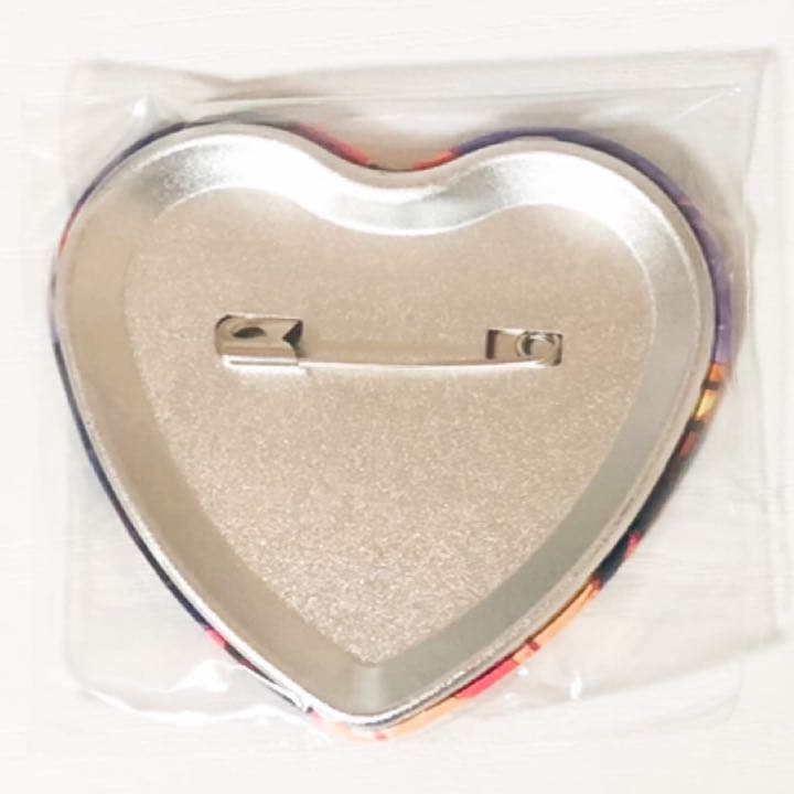 新品★あんスタ【朔間零＆羽風薫＆大神晃牙】ハート型ビッグ缶バッジ★3点セット