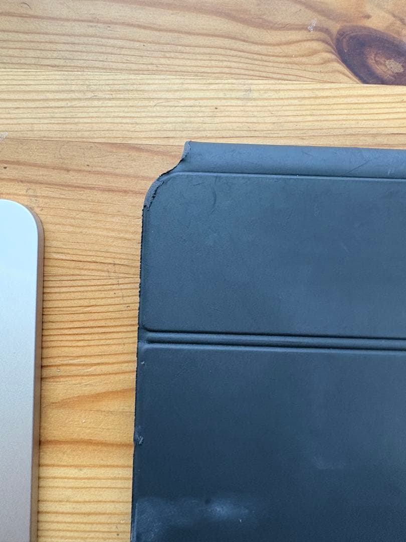 iPadAir 第5世代美品と純正キーボード