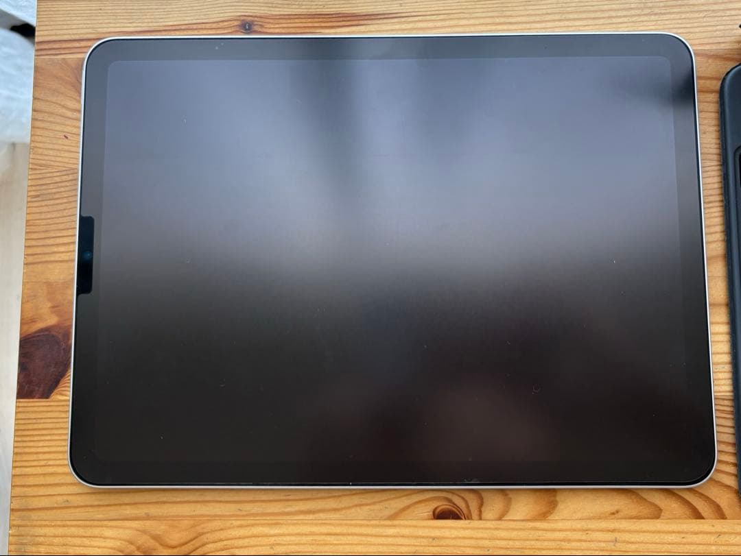 iPadAir 第5世代美品と純正キーボード