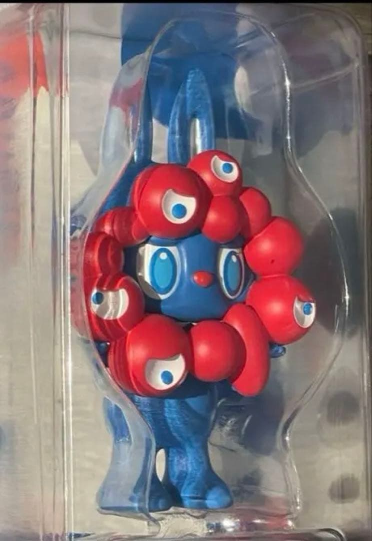 大阪万博 限定 ミャクミャク ラブブ