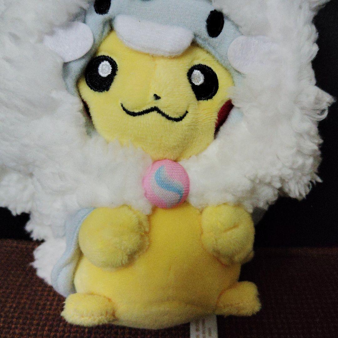 ポケモン★♥メガ チルタリスのポンチョを着た ピカチュウ♥★マスコット