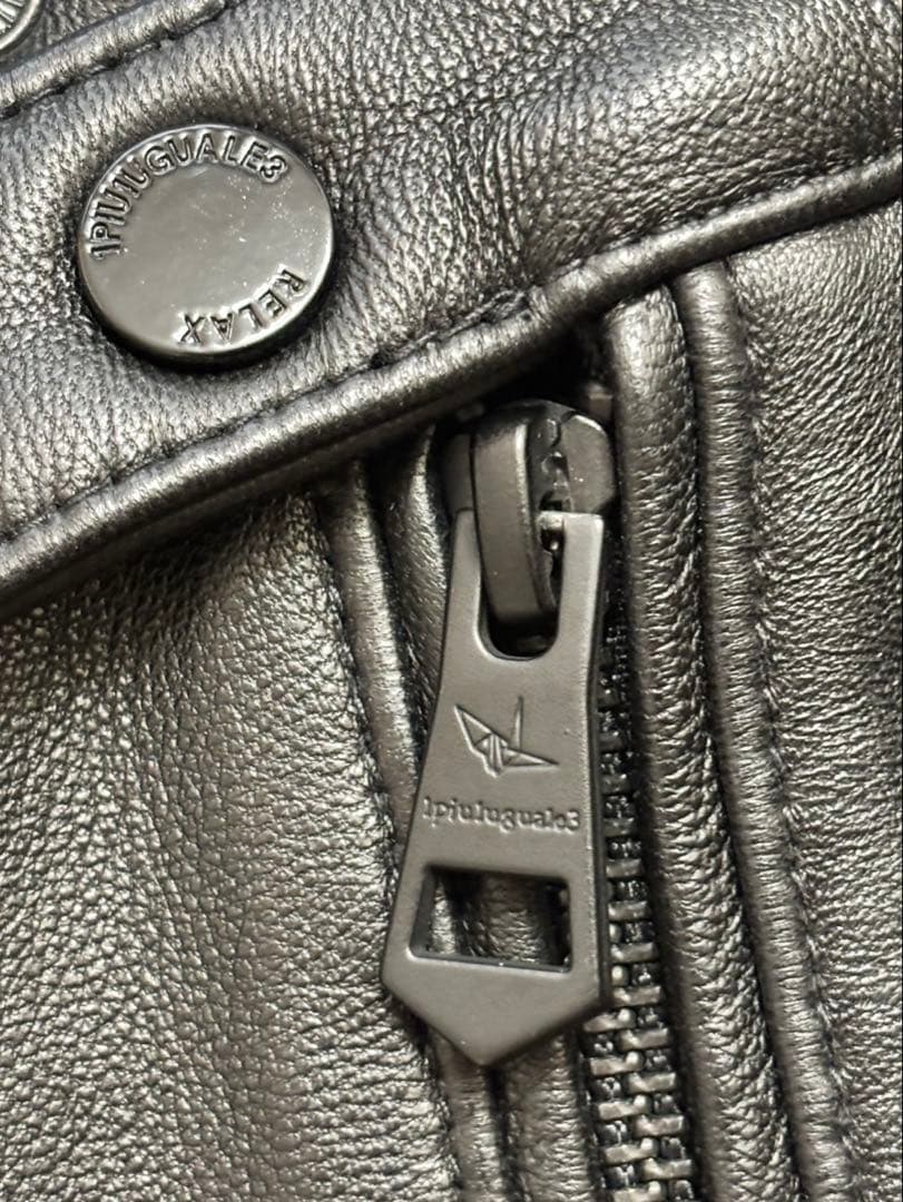 ウノピュウノウグァートレ　シングルレザージャケット