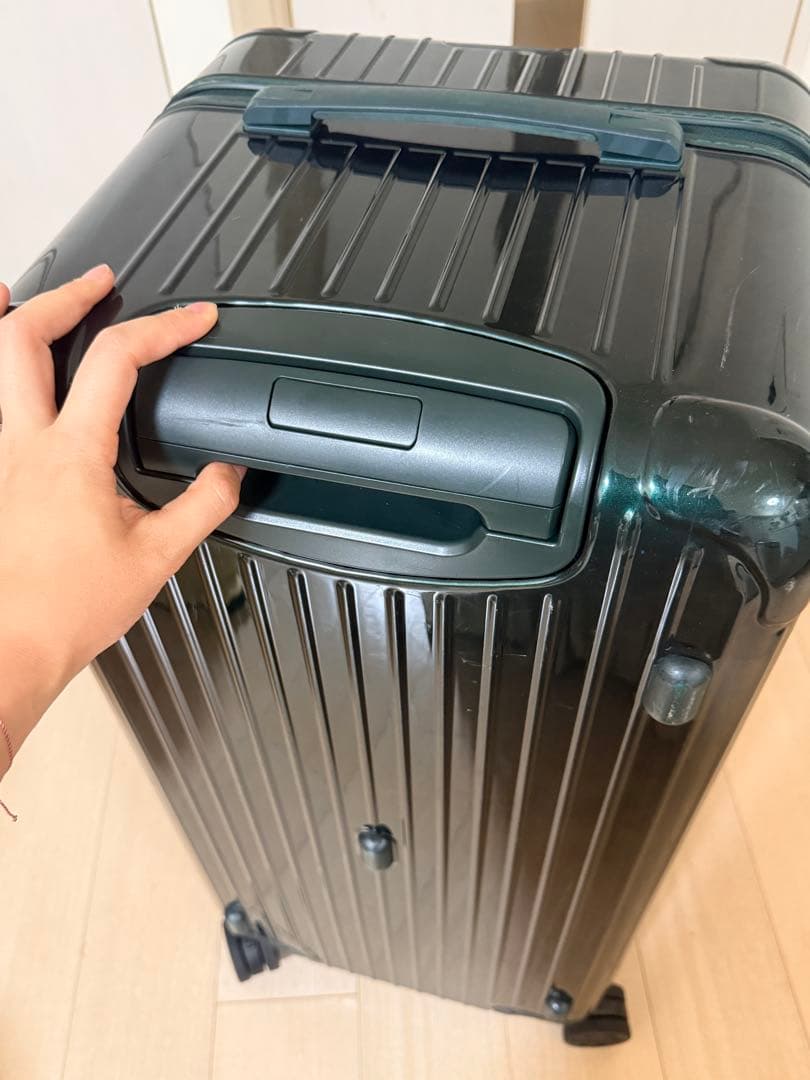 リモワ RIMOWA エッセンシャル トランク プラス 832 80 101L