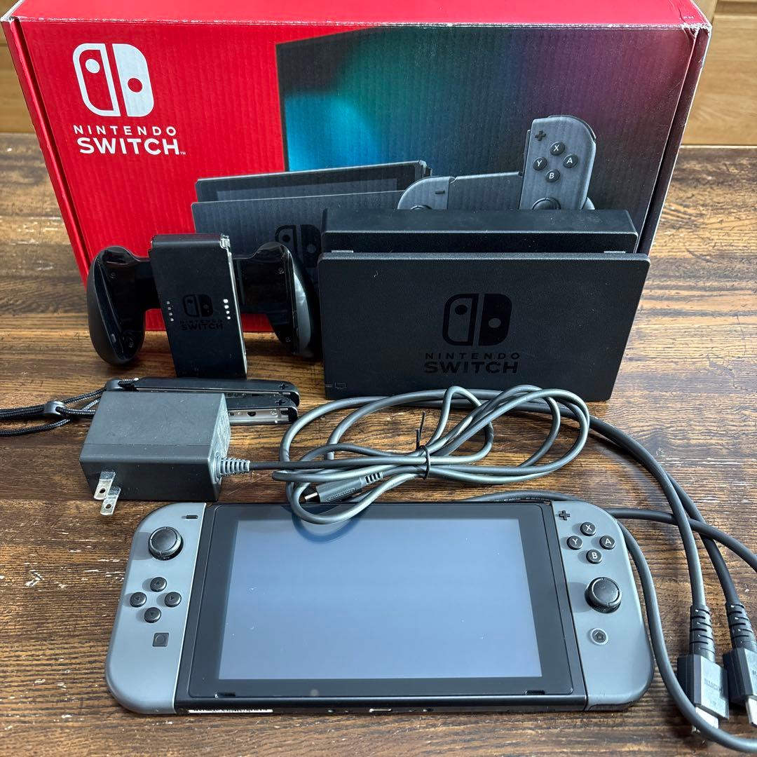 Nintendo Switch本体【Joy-Con (L) / (R) グレー】