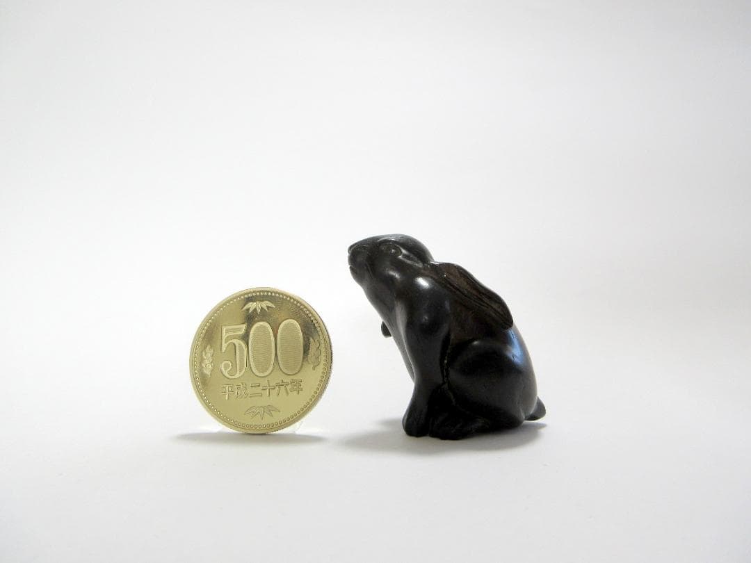うさぎ 堤物 根付 木製 木彫 兎 Netsuke / アンティーク