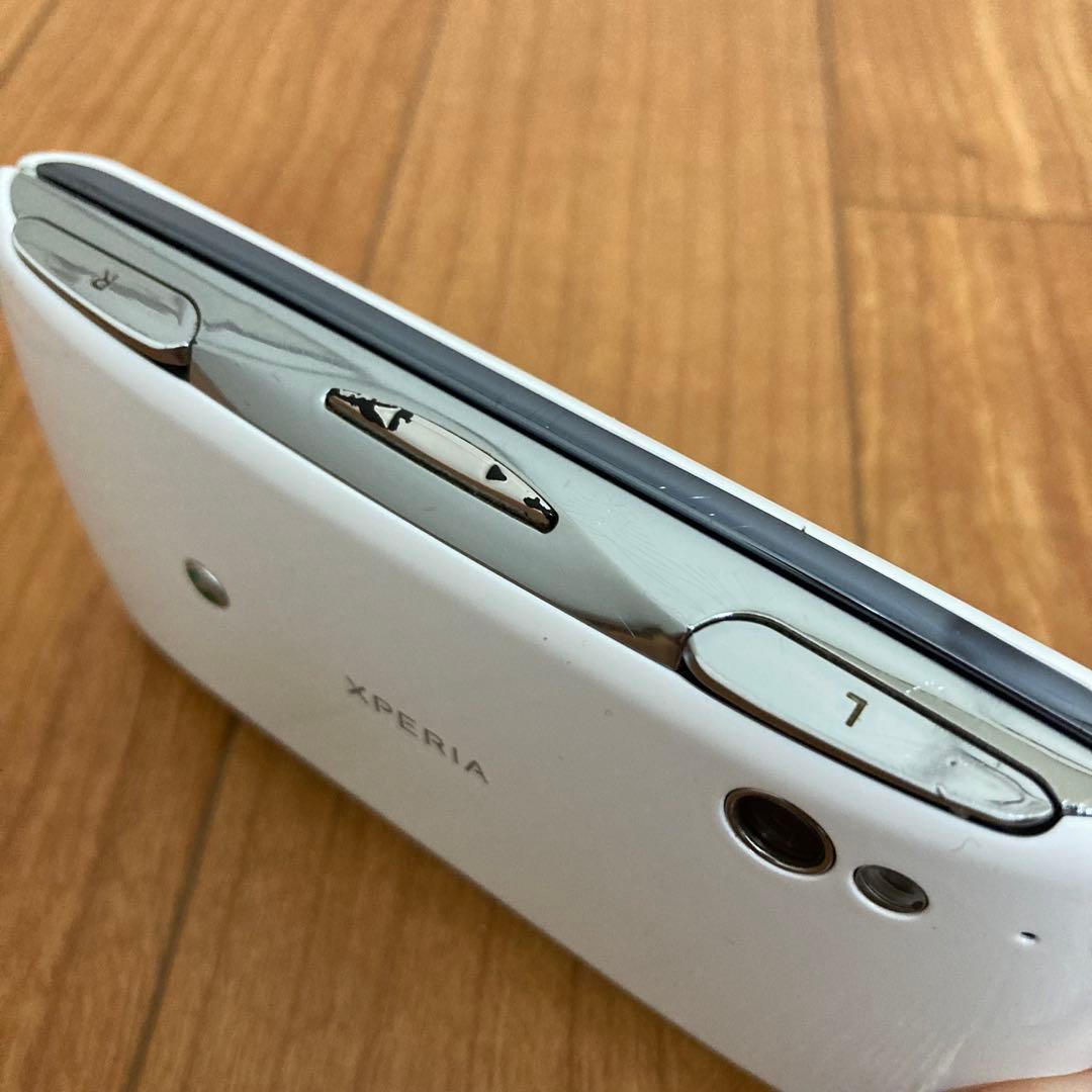 xperia play R800i sony 携帯電話 ジャンク
