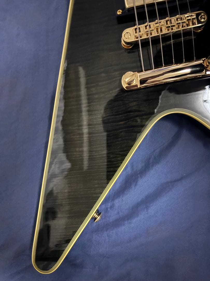 世界限定400本 Paul Smith×ESP MINI V GUITAR