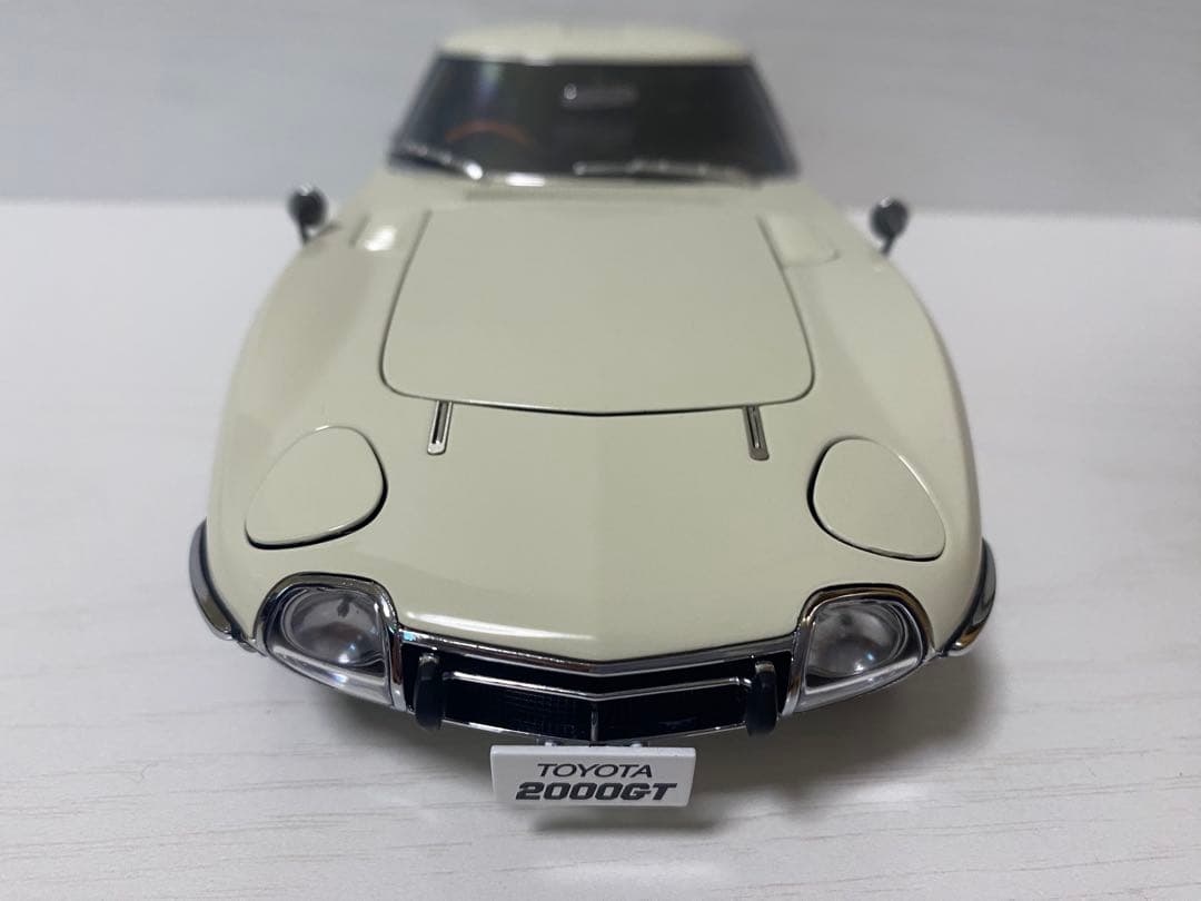 1/18 オートアート TOYOTA 2000GT ワイヤースポークホイール