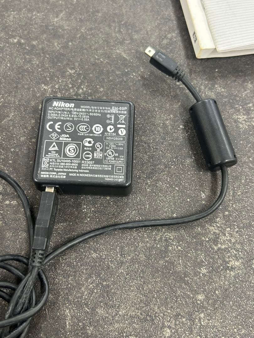 ニコン クールピクス コンパクトデジタルカメラ S6100