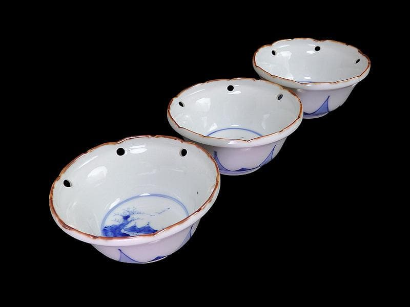 伊万里　染付　雪輪　東屋に山水の図　向付　３客　AS-fbts