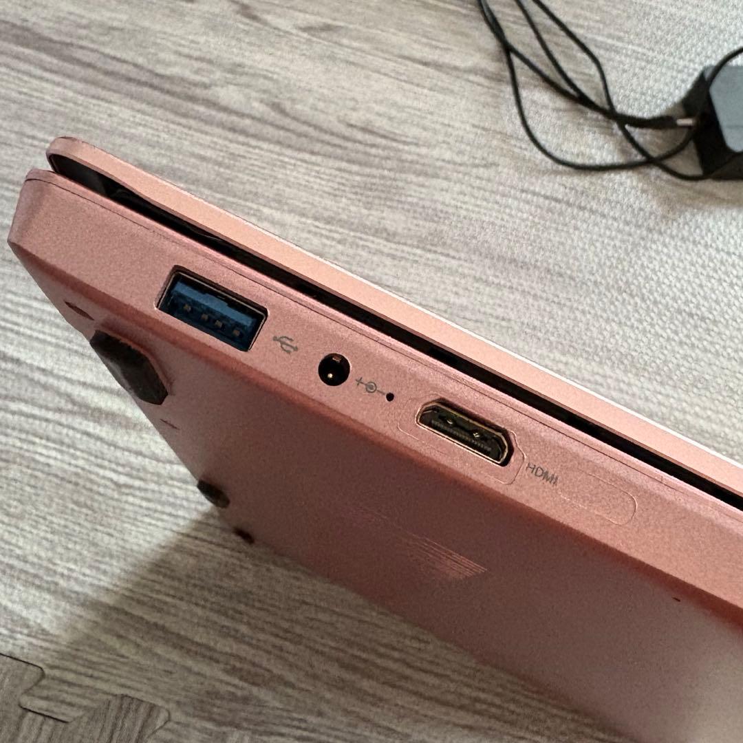 美品 ピンクノートパソコン 約16インチ／初期化済