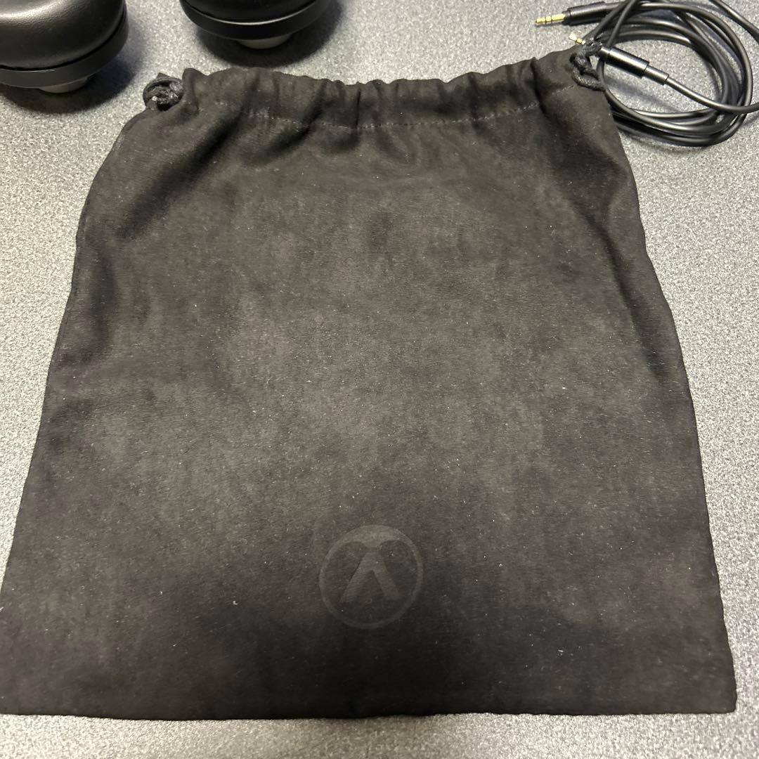 Austrian Audio Hi-X15 オーバーイヤーモニターヘッドホン