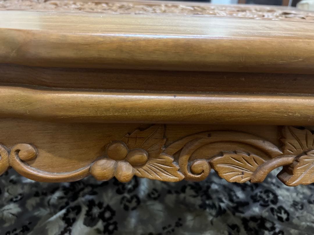 値下げ！中古　手彫りレリーフつき座卓　1/31まで