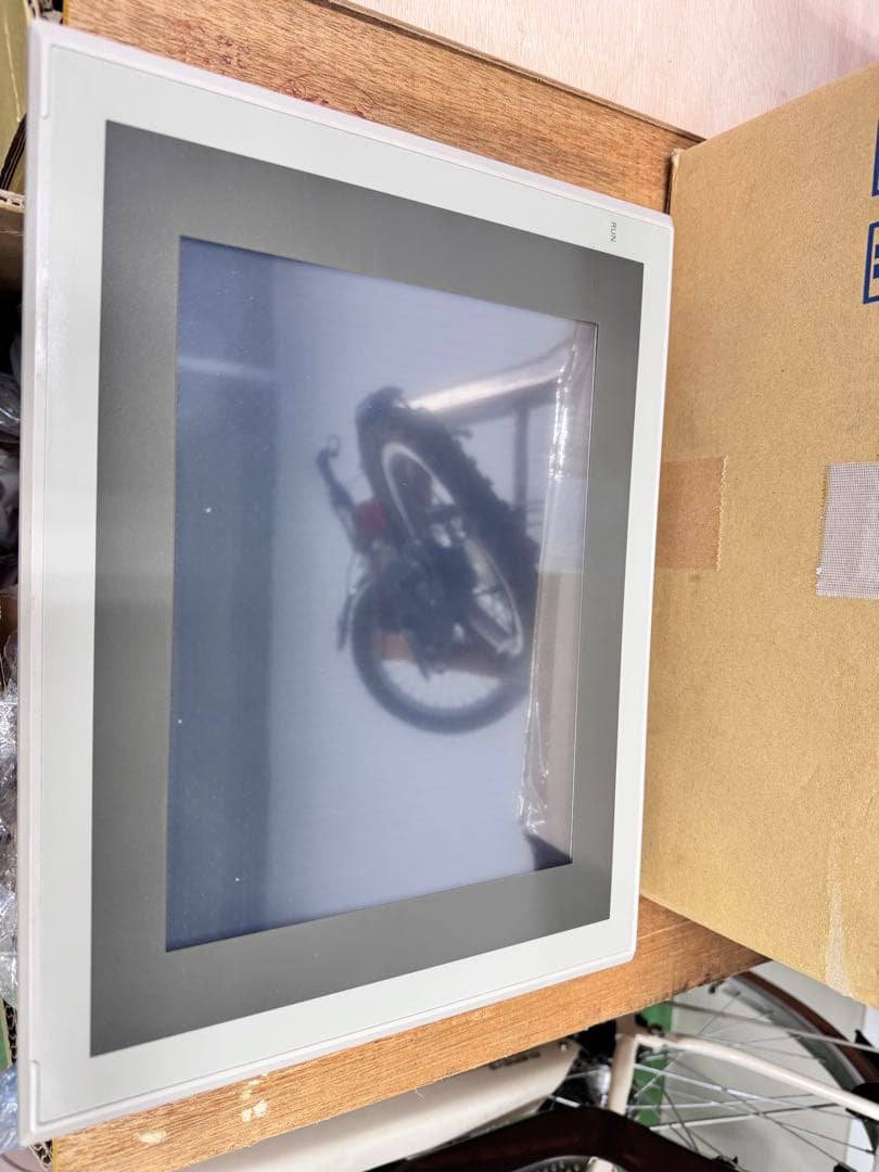 オムロン　タッチバネル　NS10–TV01-V2