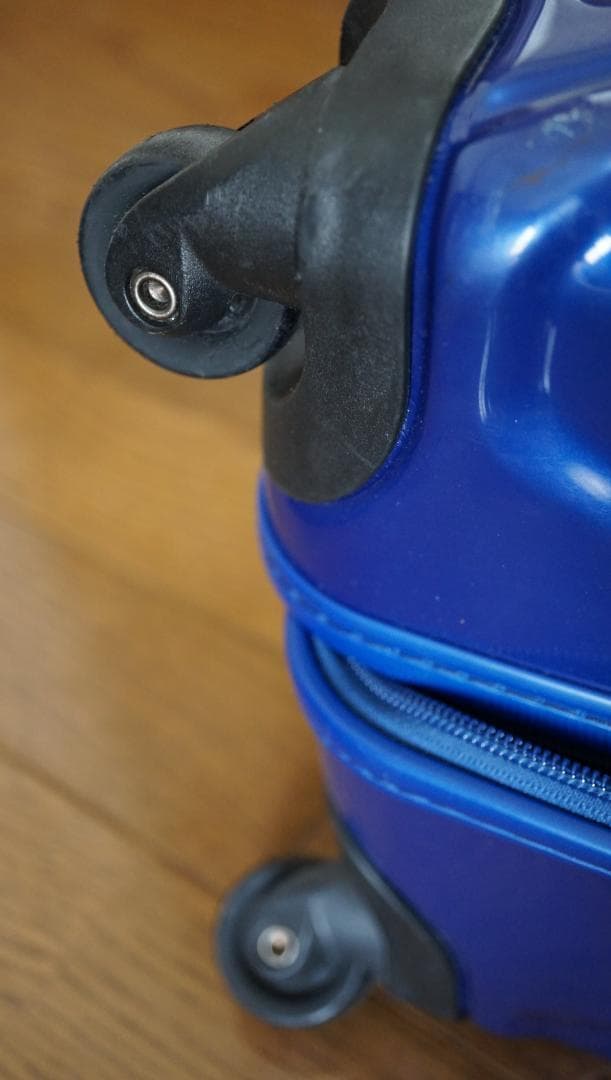 ゼロハリバートン ゼロエアー ZX223　 57L　4輪　超軽量！TSA　 青