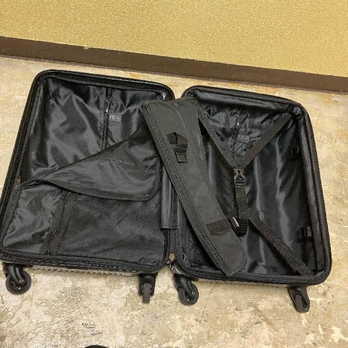 ★ジャンク品につきオマケキャリーケース入り★RIMOWA キャリーケース グレー