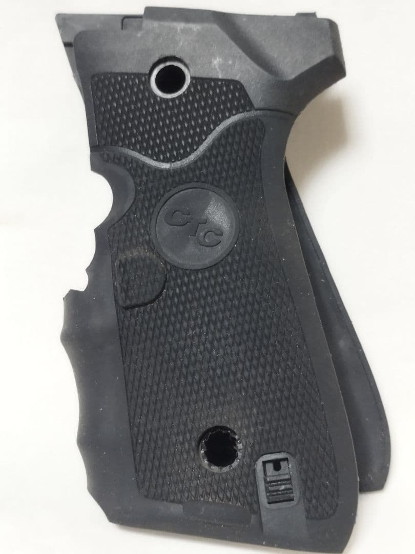 い*い様 (4865)Beretta92/96/M9米軍実物CTCレーザーグリッ