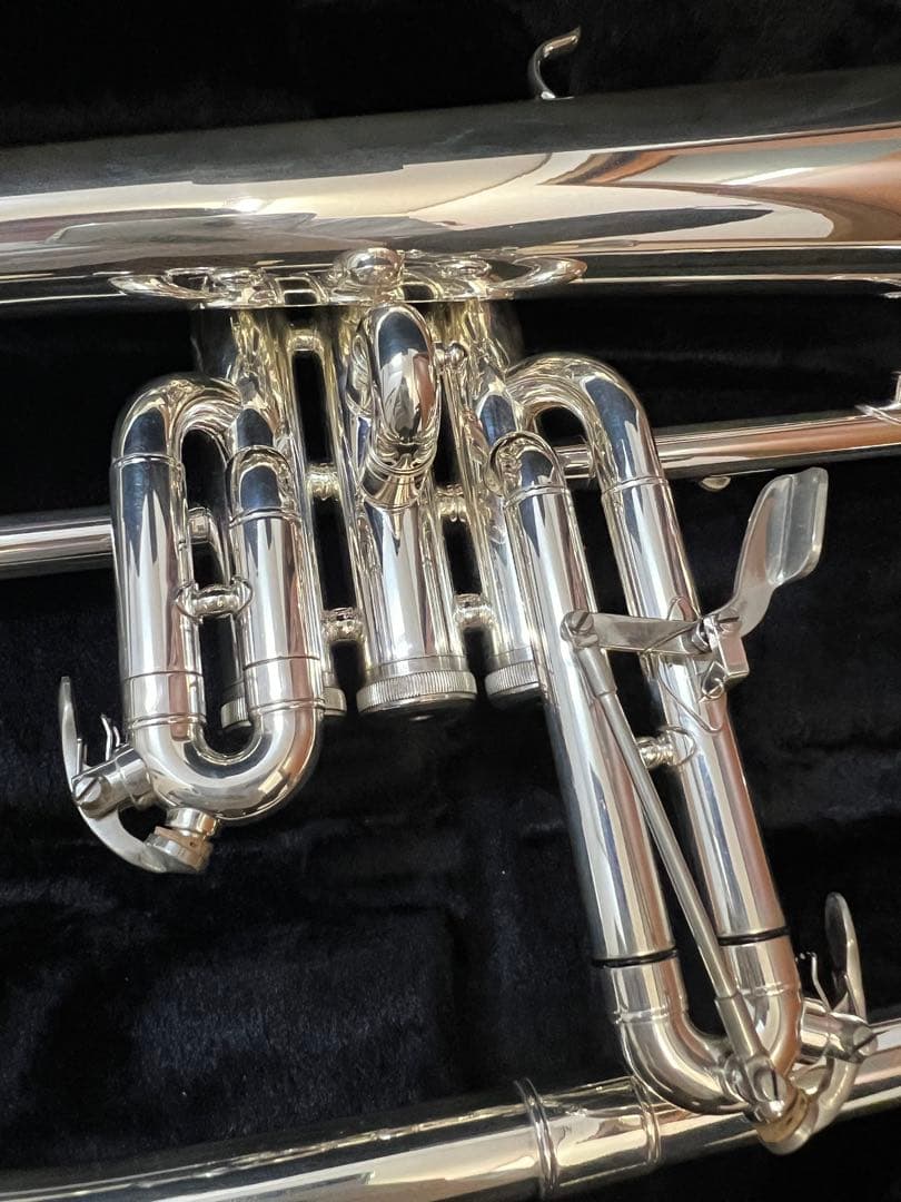 J-Michaelフリューゲルホルン 銀メッキ セミハードケース付き