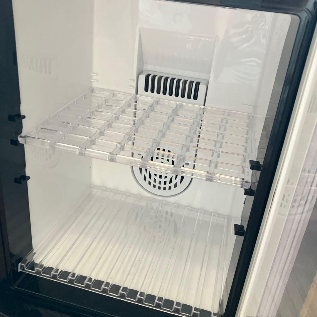 Versos 冷温庫 25L ブラックVS-470