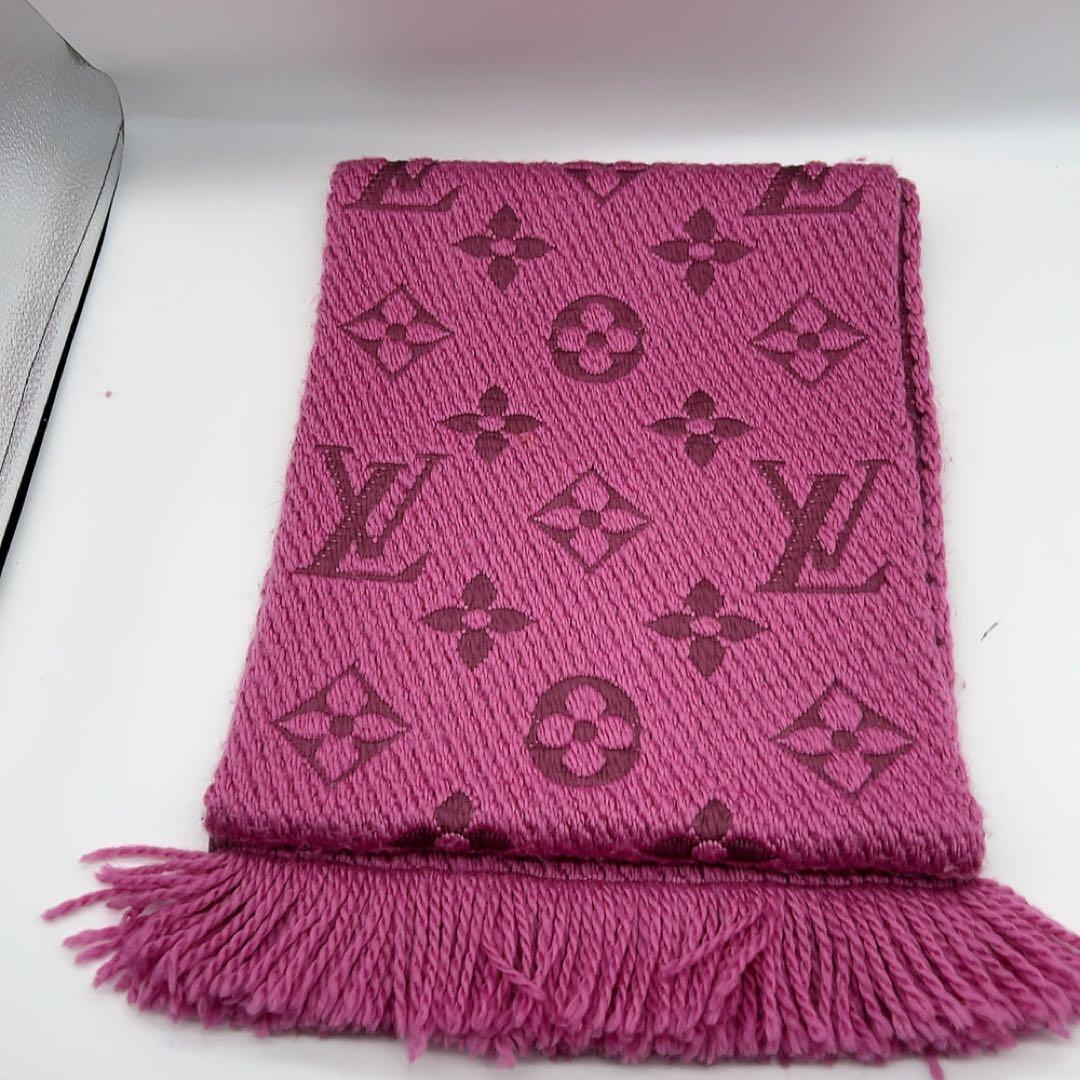 ルイヴィトン エシャルプ ロゴマニ マフラー モノグラム パープル M75503