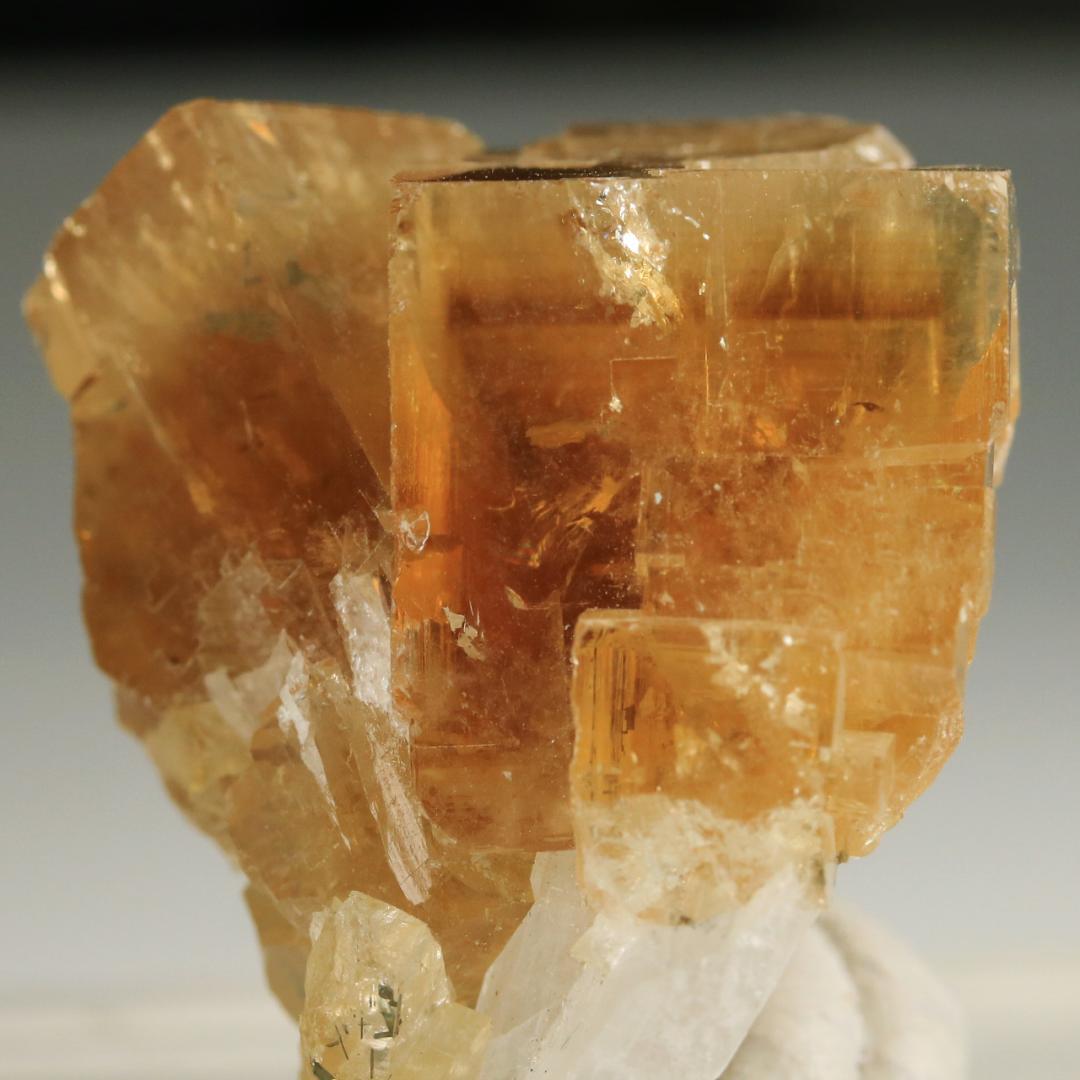 フローライト アメリカ オハイオ州産 / 鉱物標本 原石 天然石 蛍石 蛍光鉱物