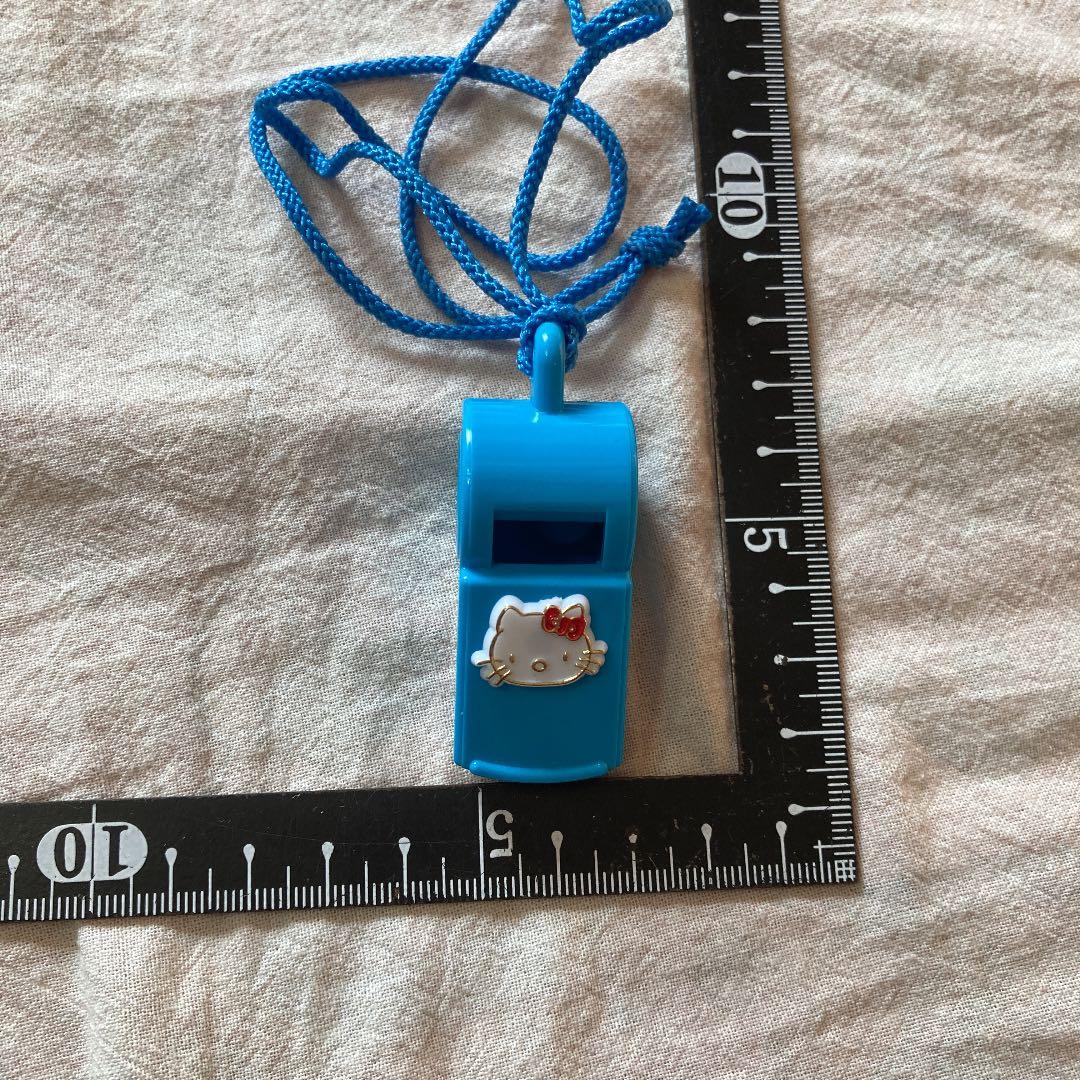ブルー　ホイッスル　ハローキティ　笛　プラ