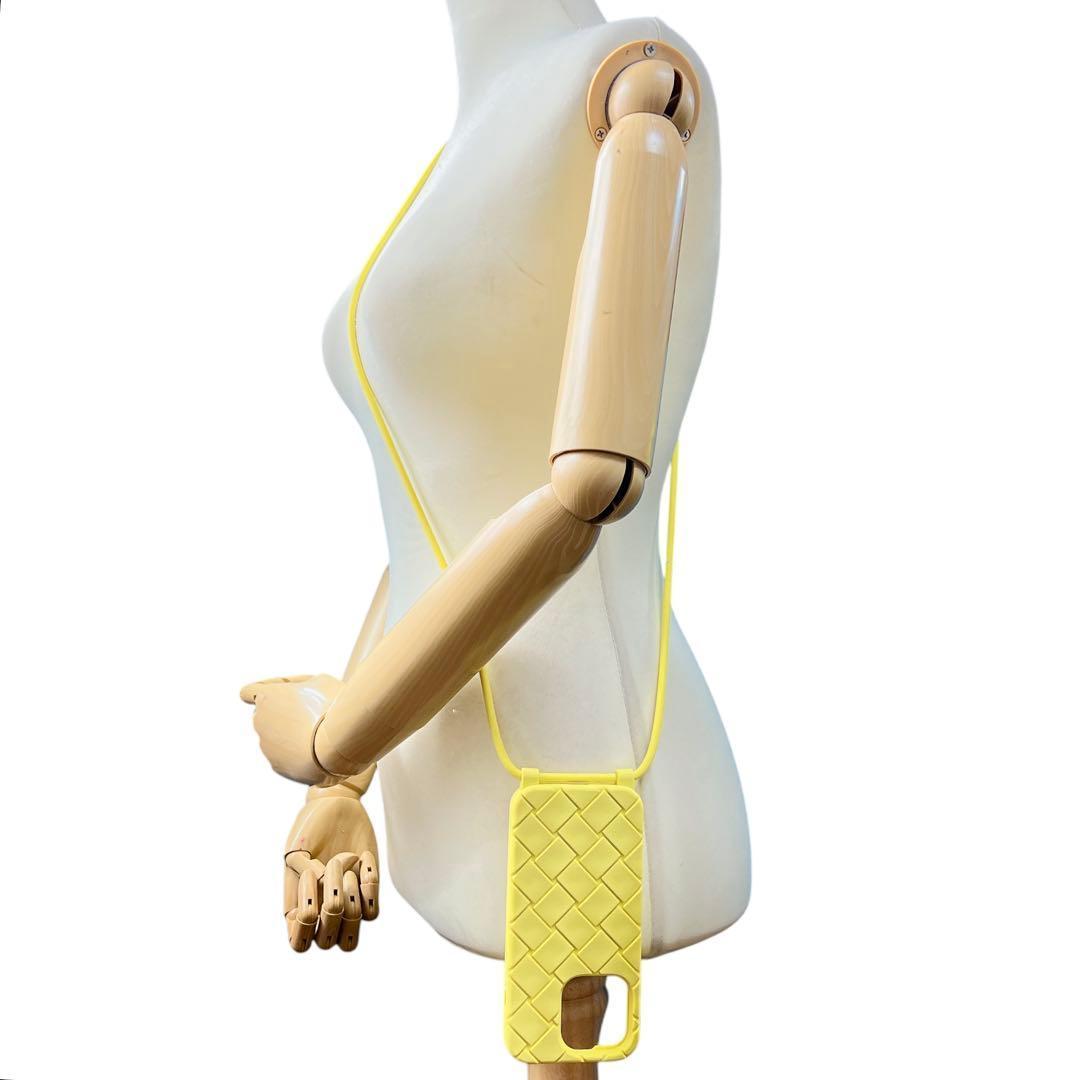 美品 BOTTEGA VENETA iPhoneケース 14pro 7082